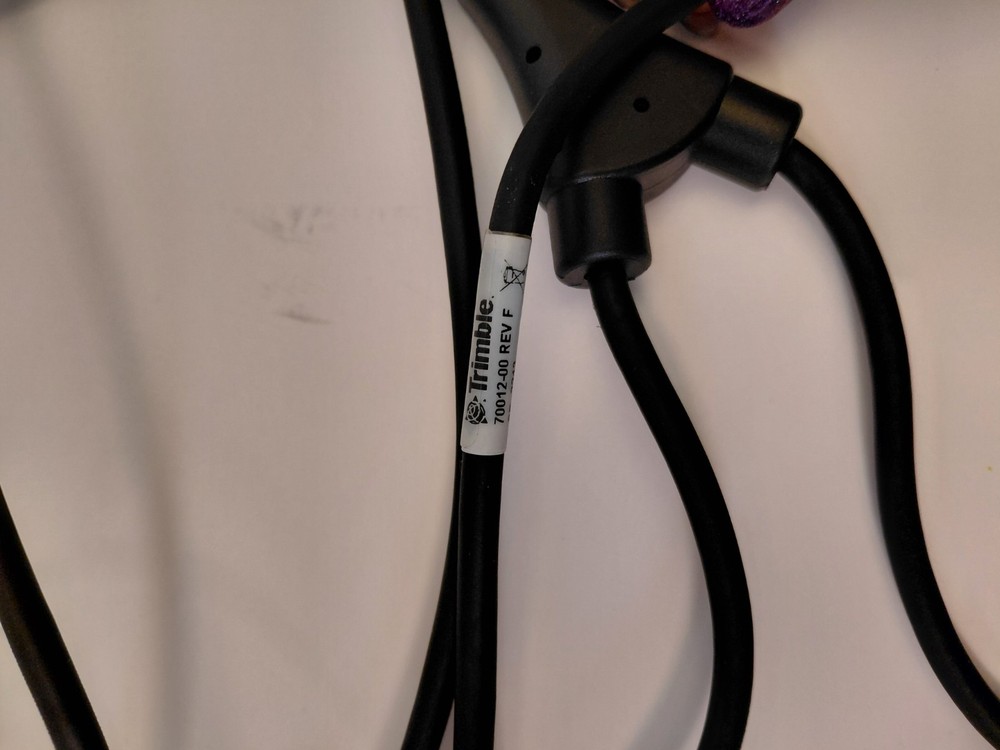 Trimble 70012-00 Rev F - GPS Data Y-Cable