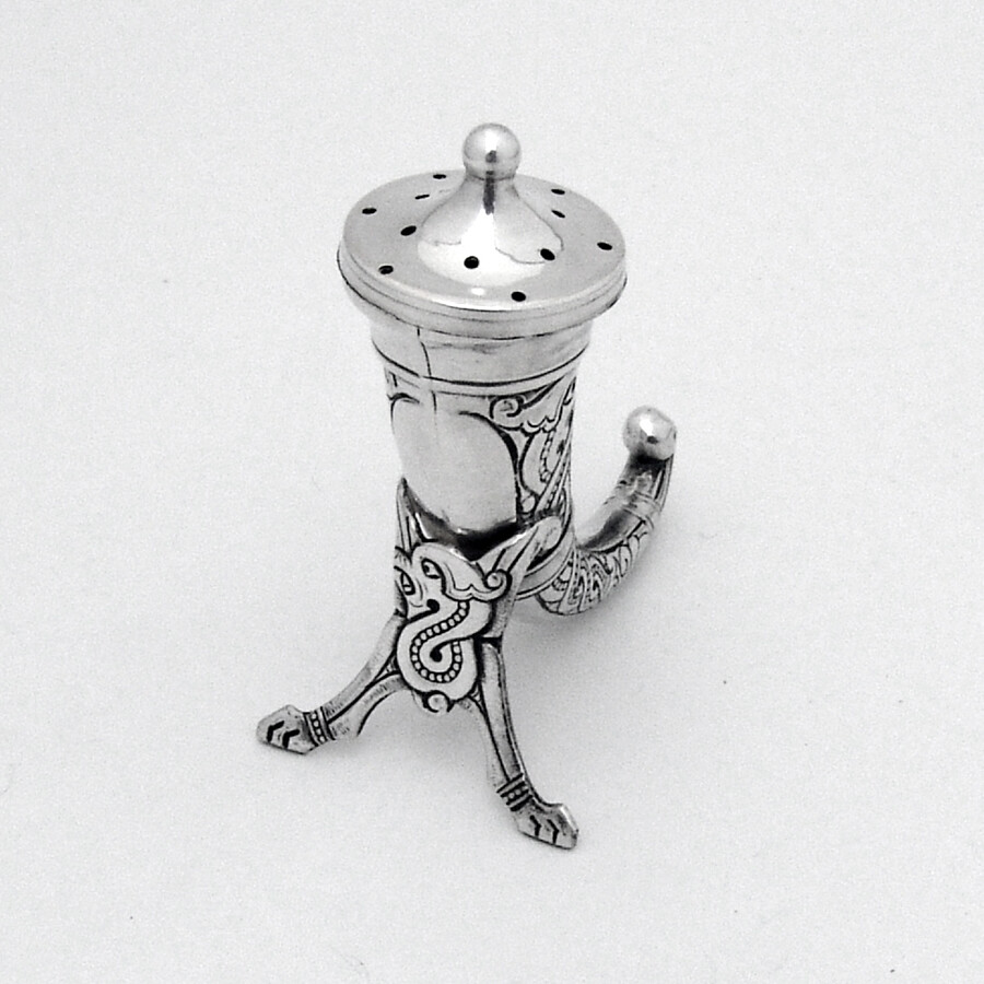 Norwegian Horn Form Shaker Magnus Aase 830 Silver