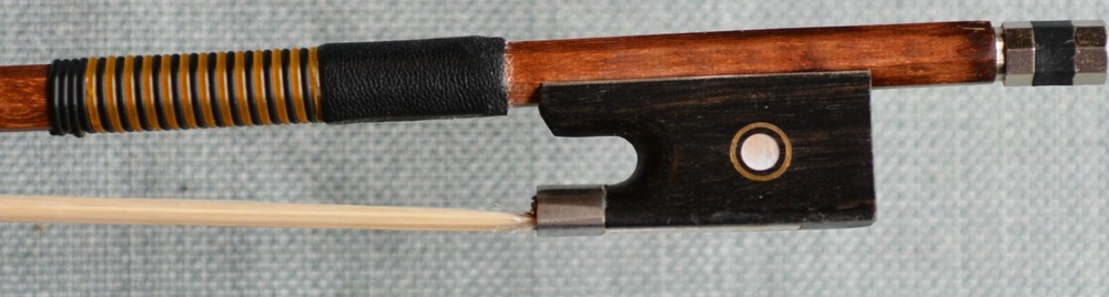 Full size 4/4 Octagonal Viola Bow, 66g