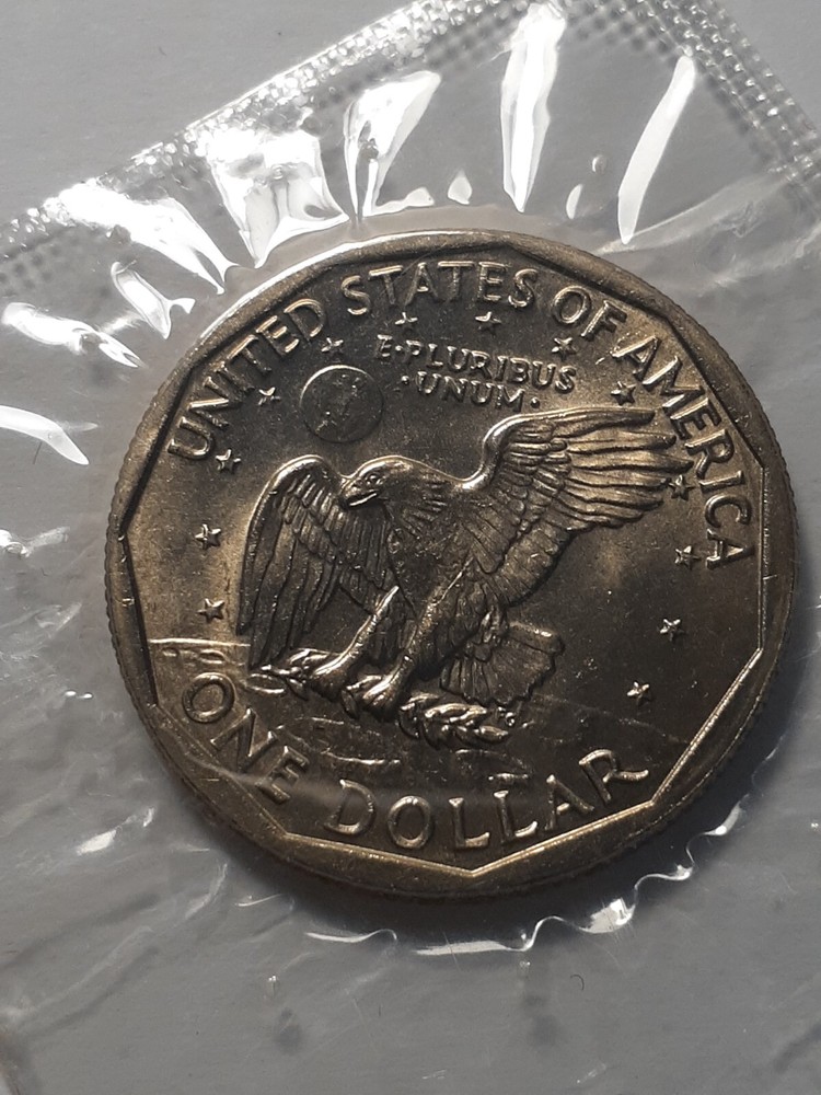 1979 D S.B. ANTHONY DOLLAR MINT SET COIN