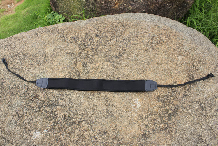 Black Stretch Waterproof Strap for Binocular or Cameras High Elastic Foam Cotton