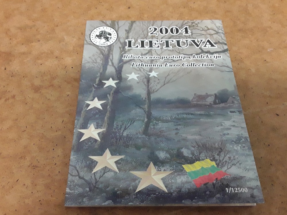 Lithuania  2004 Euro  Pattern COIN SET In Folder