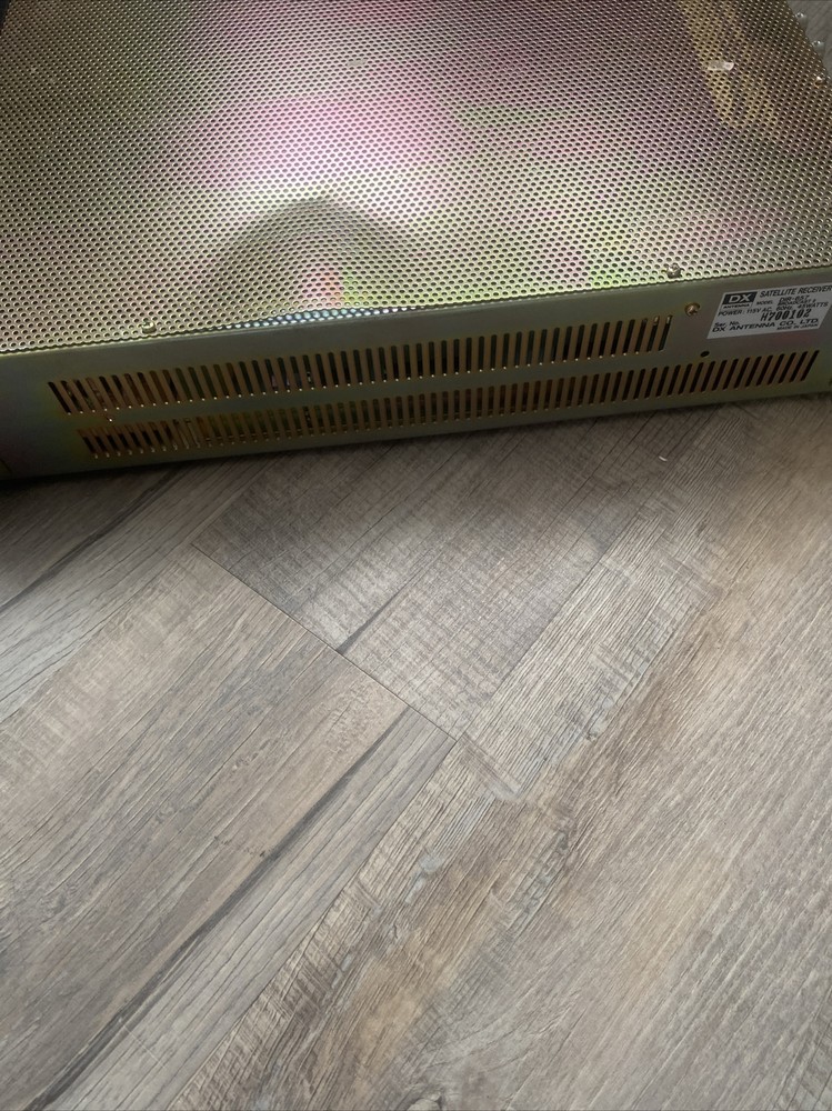 DX ANTENNA DIR-657 BROADCAST SATELLITE RECEIVER