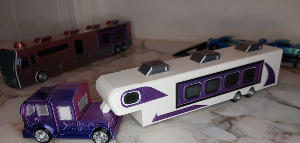 1/64-scale RV Coach Vehicles various