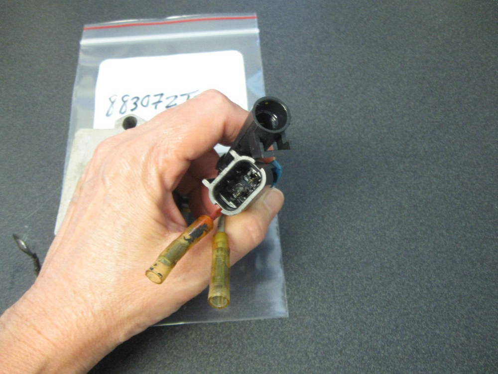 Mercury 883072T2 Outboard Regulator Assy BIN0369