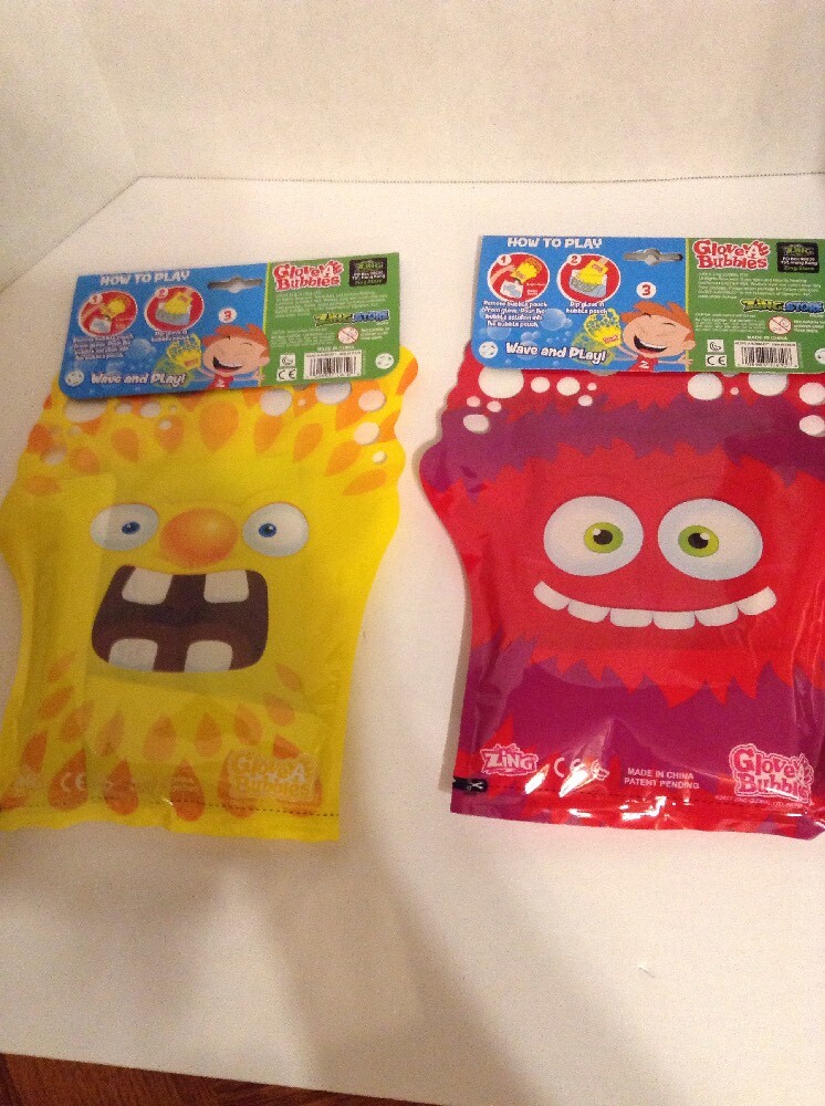 Glove A Bubbles Set of 2 Animals Ages 3+