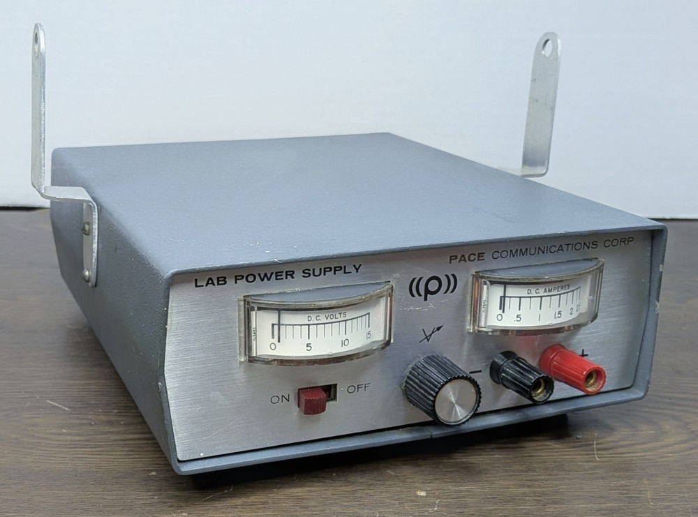 Vintage PACE Communications Model 5803 Lab Power Supply - TURNS ON