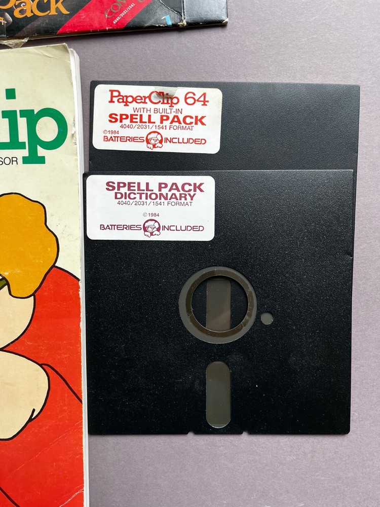 PAPER CLIP PROFESSIONAL WORD PROCESSOR SOFTWARE FOR COMMODORE 64 WITH MANUAL