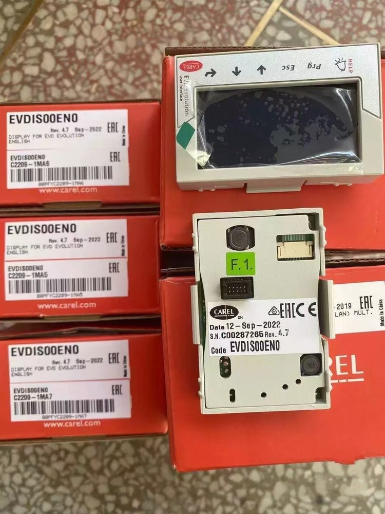 1PCS New EVDIS00EN0 Temperature Controller