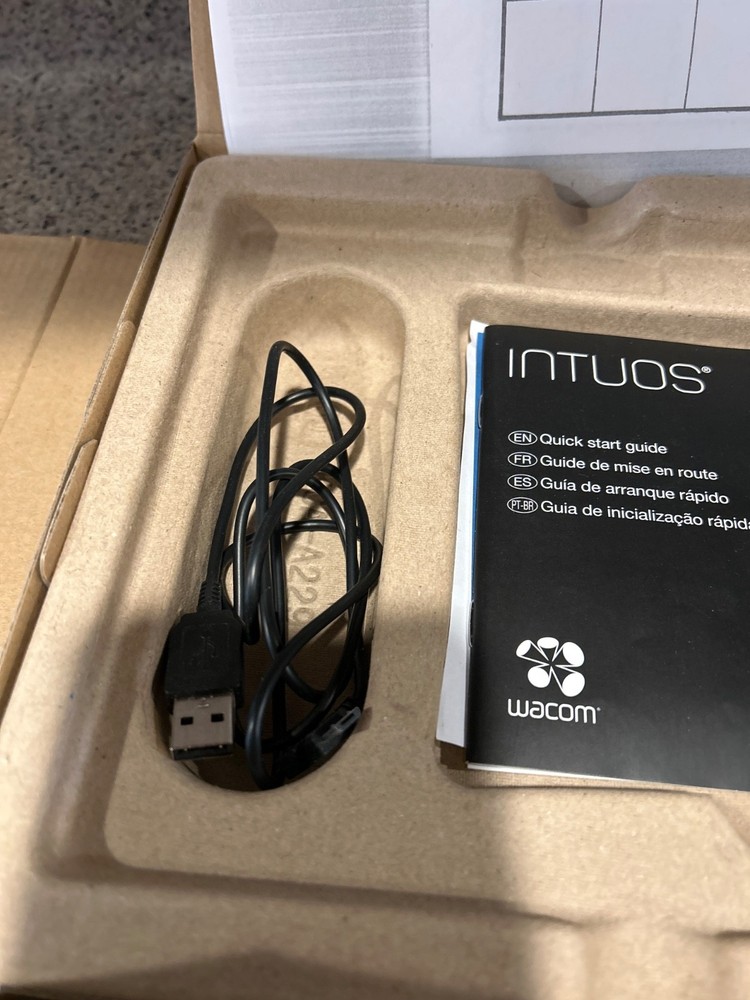 WACOM INTUOS PEN SMALL Creative Pen Tablet CTL-480
