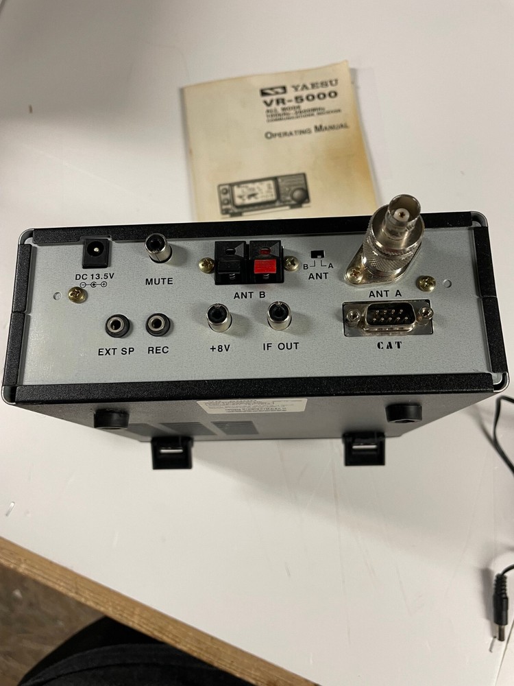 YAESU VR-5000 Communications Receiver