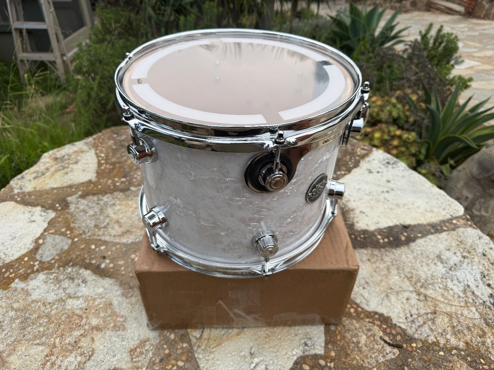 DW Performance 12x9 white marine pearl Tom Drum