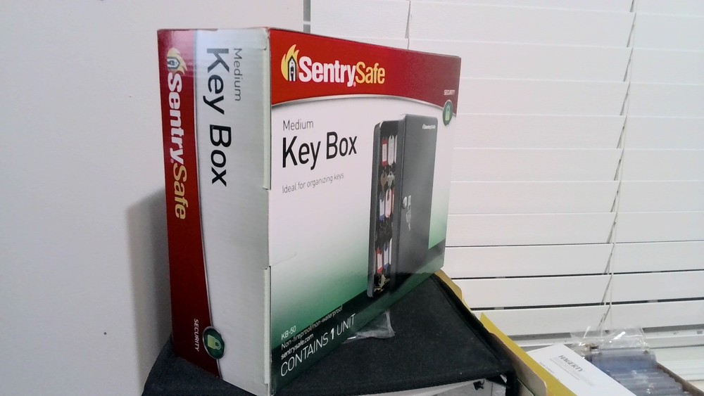 SenrtySafe Medium Key Box Model # KB-50