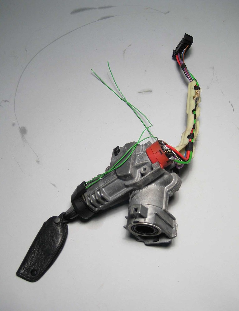 1999-2002 BMW E36 Z3 Ignition Steering Column Lock with Switch 5-Speed OEM