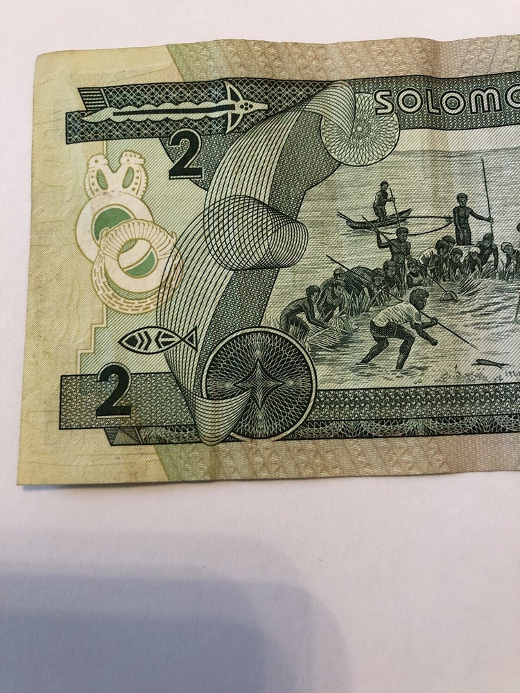SOLOMAN ISLANDS- 2 DOLLARS BANKNOTE-1986