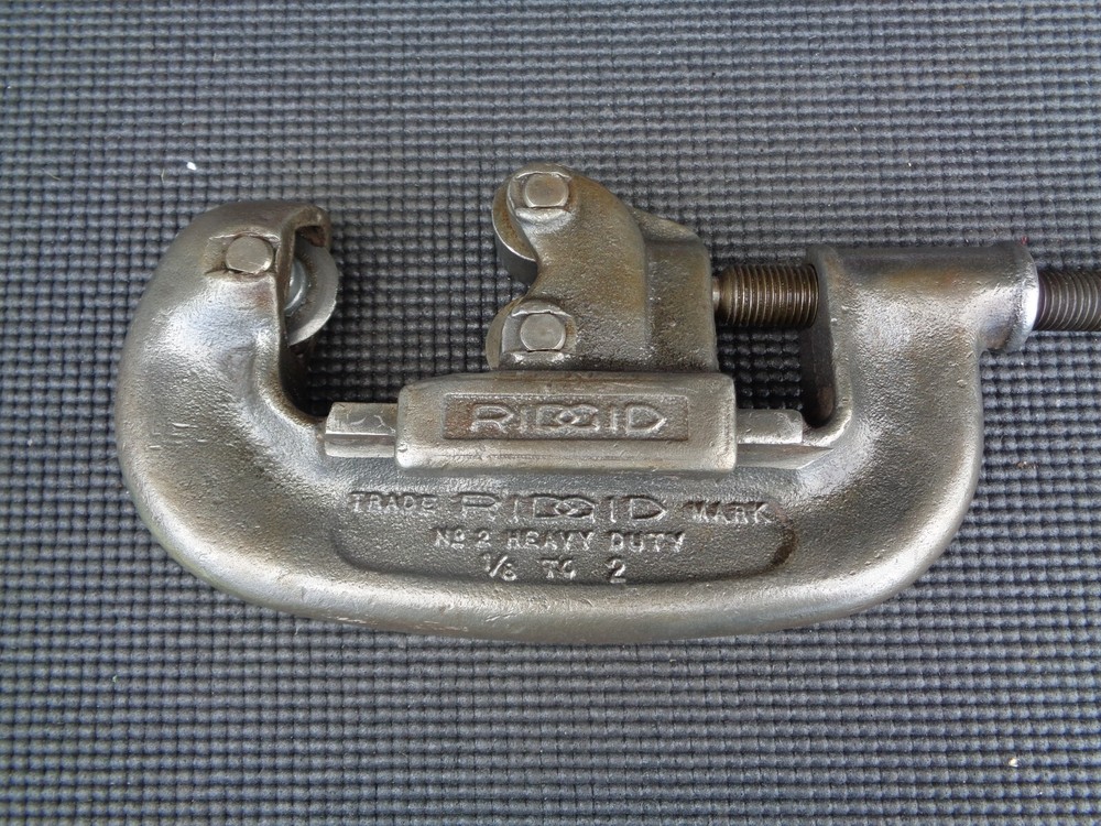 Ridgid No. 2 Pipe Cutter 1/8" to 2" Pipe