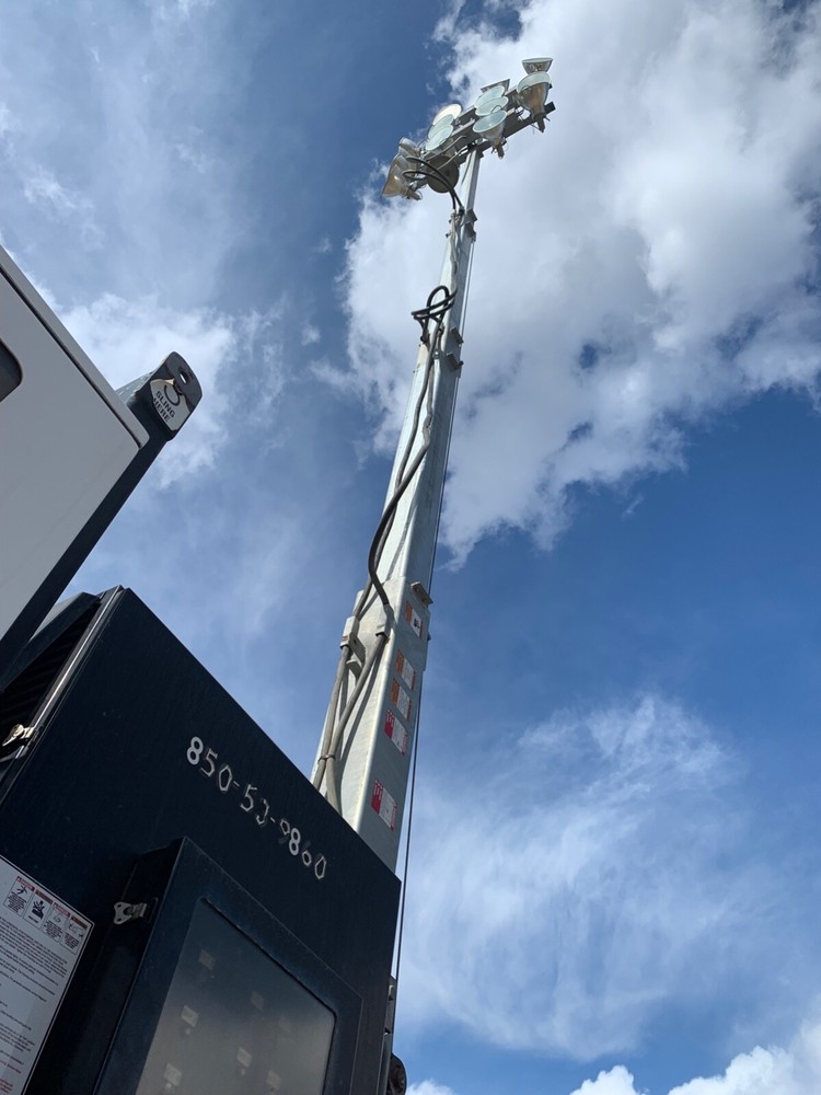 DIESEL GENERATOR LIGHT TOWER