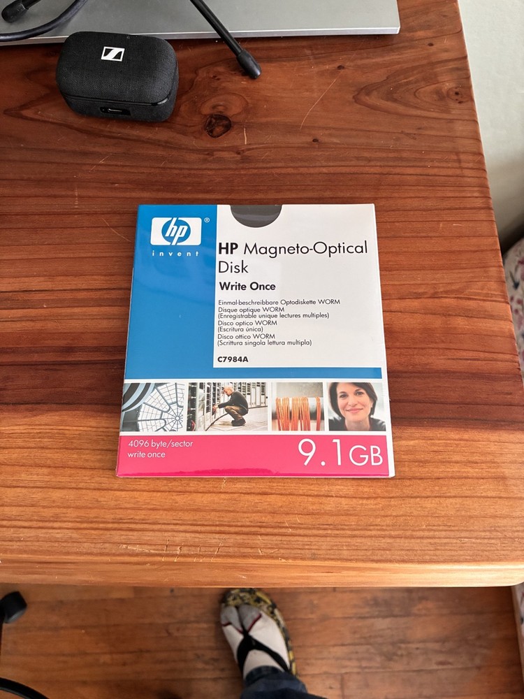 (4) HP C7984A 9.1GB WRITE ONCE OPTICAL MO DISK - *NEW* - SEALED