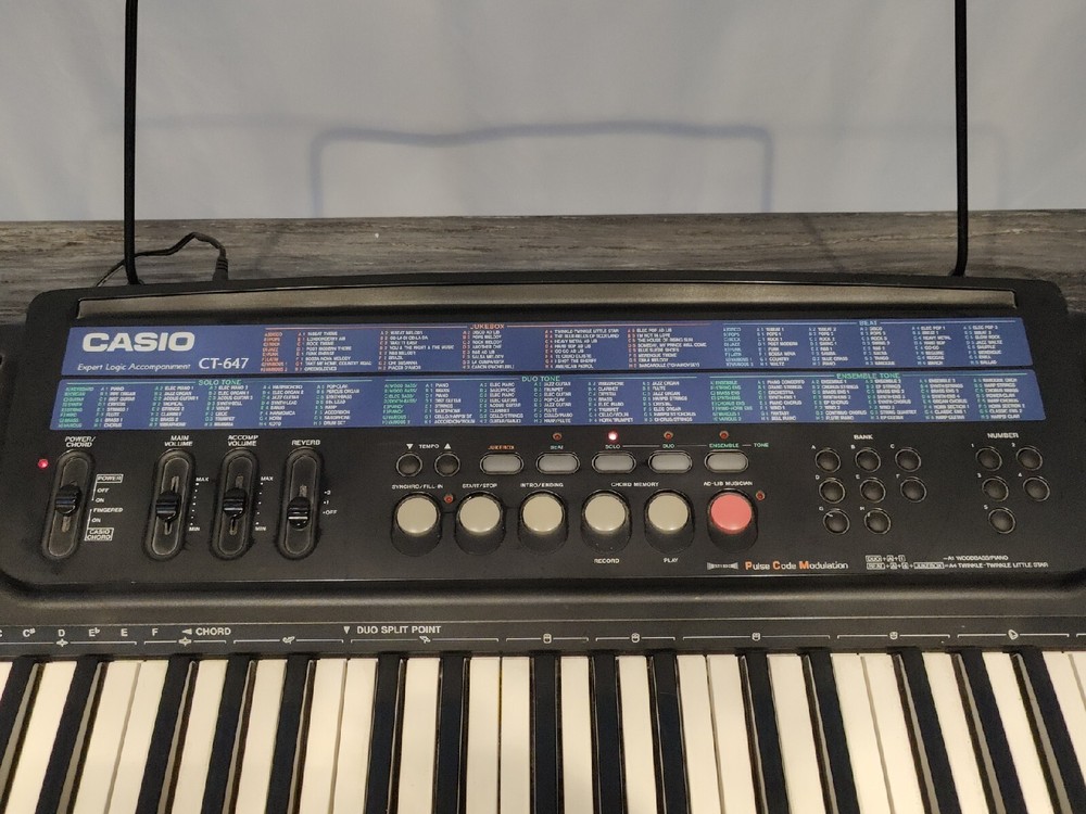 Casio CT-647 Electric Keyboard Instrument Working - Excellent Condition
