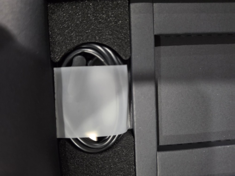 PLAUD NOTE - ChatGPT Empowered AI Voice Recorder - Model NB-100
