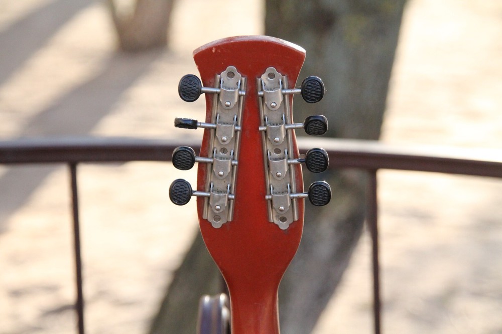 Vintage Mandalina 8 strings / national stringed instrument