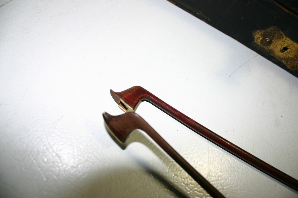 Jacobus Stainer in Absam 1665 Violin w/ 2 Bows