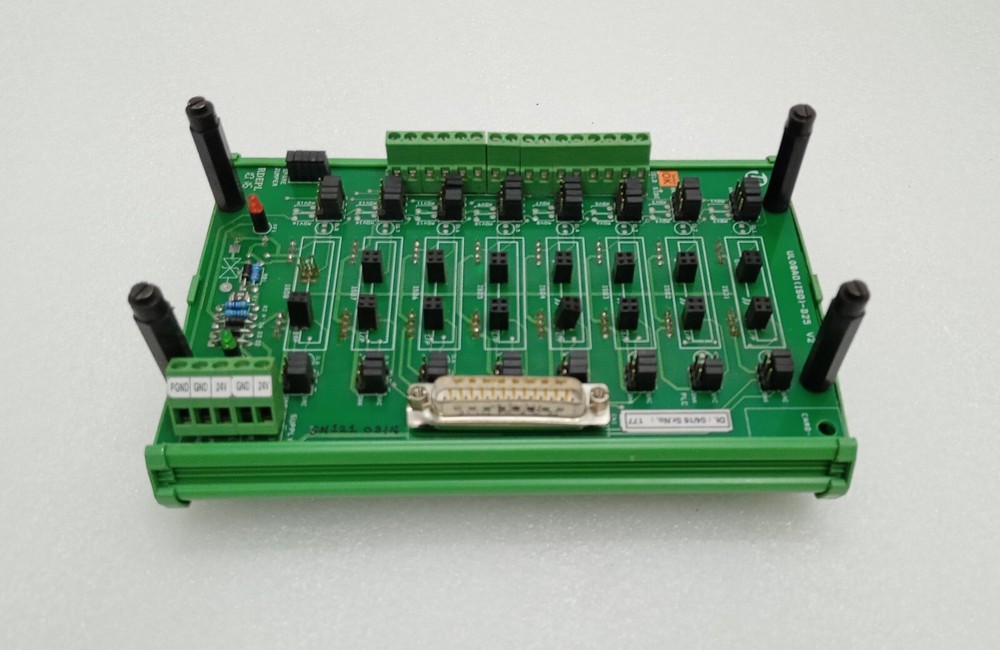 UL Group UL08AO-ISO-D25 Module