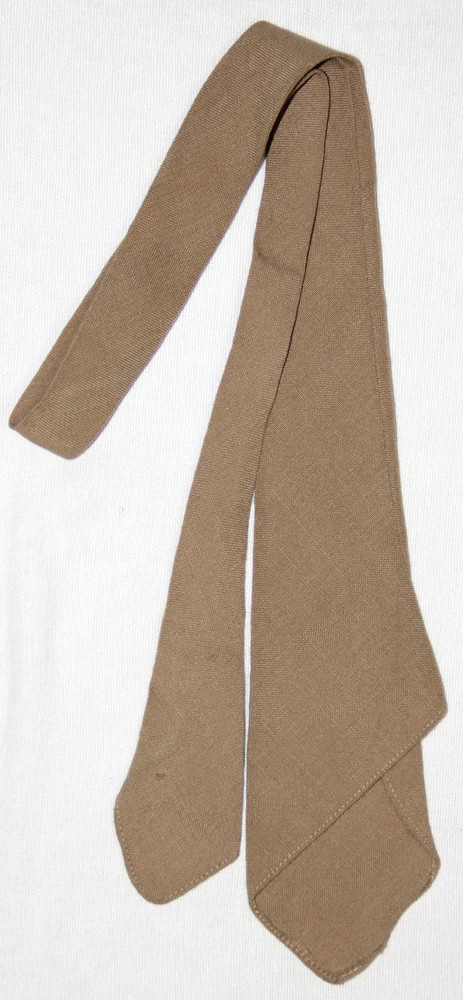 ORIGINAL WWII KHAKI WOOL UNIFORM NECKTIE