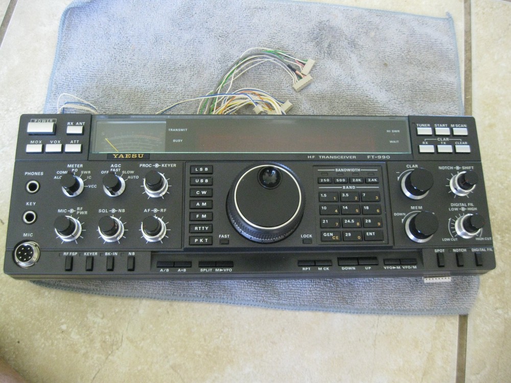 Yaesu FT-990 FRONT PANEL COMPLETE with display in Nice shape-works great
