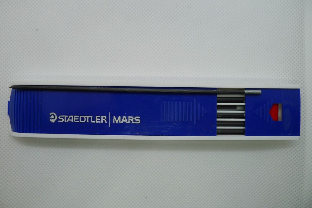 Staetler Mars Black 200-2H 12 Leads Pack