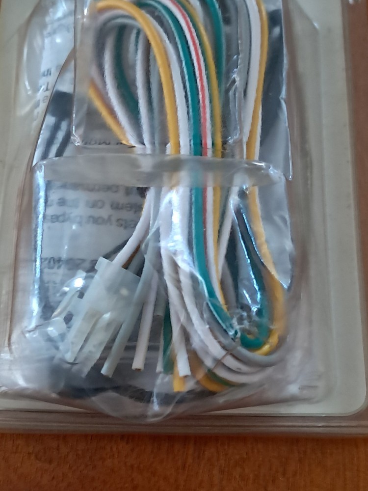 DesignTech Universal Alarm Bypass Module Model #29402 NOS Remote Car Accessory