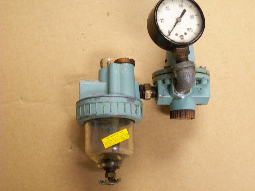 WILKERSON REGULATOR D2000-2 and WILKERSON A3000E-3