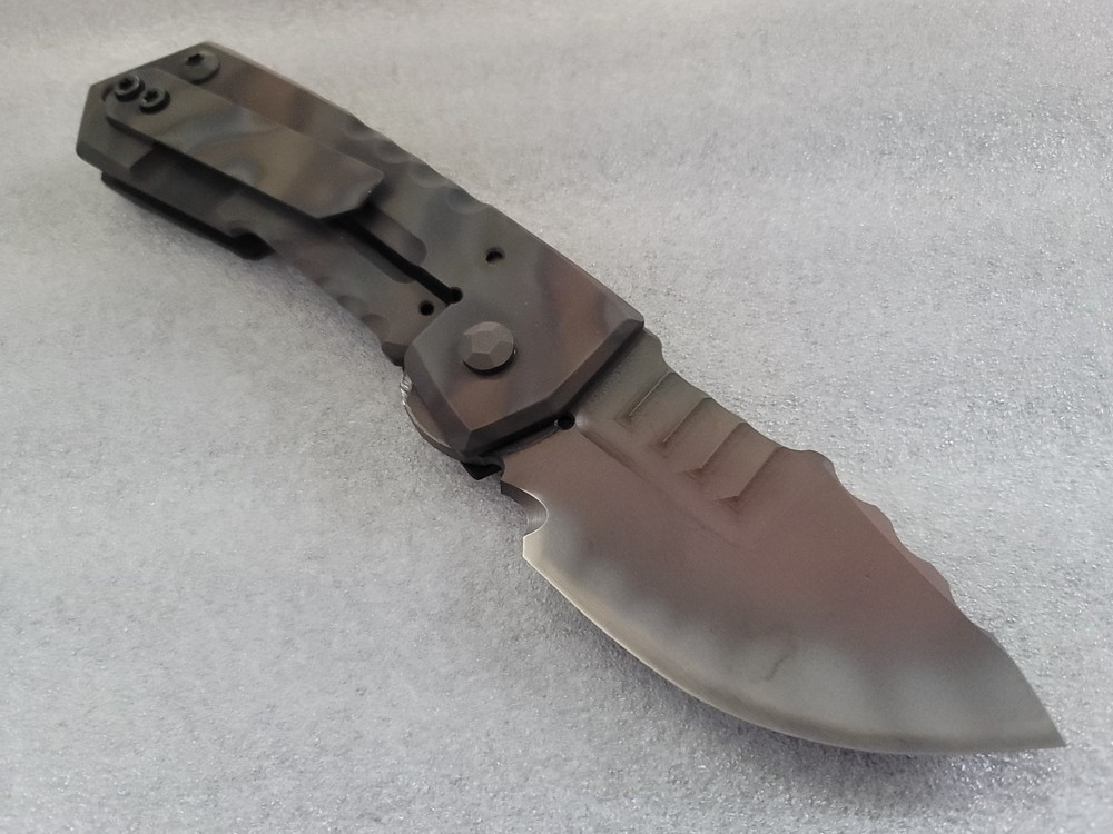 Crusader Forge Knives VIS Metro 1-Off, Sharpened Choil, Chisel Phantom Coated 3V