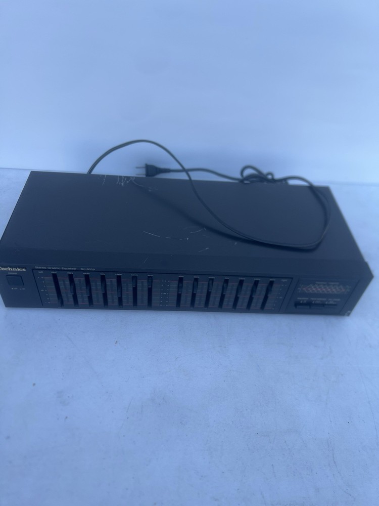 Technics Stereo Graphic Equalizer Model SH-8029 - Made In Japan works great