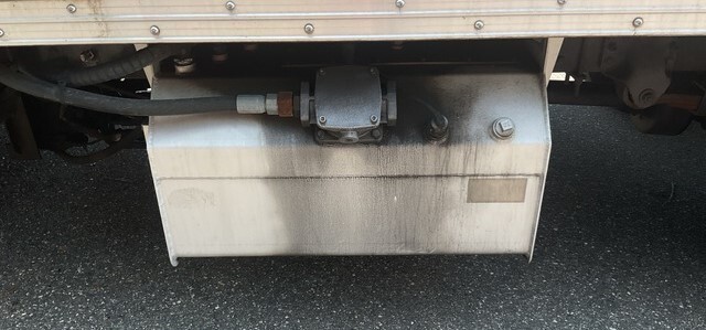 2015 FREIGHTLINER M2 106 HYDRAULIC TANK