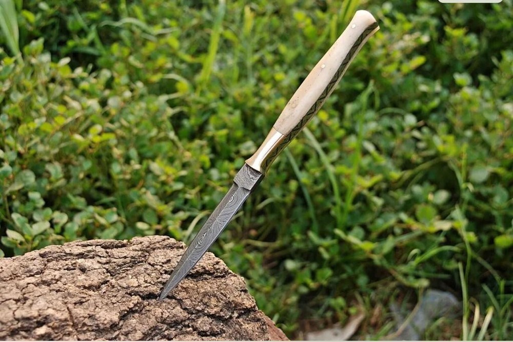 Handmade Damascus Steel Double-edged Hunting Throwing Dagger Knife Camel Bone