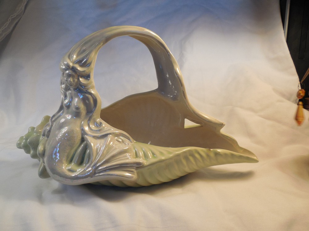 Vintage Conch sea shell Mermaid handle ceramic planet basket