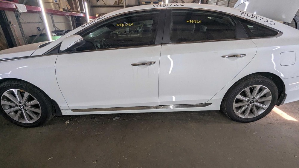 Used A/C Selector Switch fits: 2017 Hyundai Sonata w/navigation automatic temper