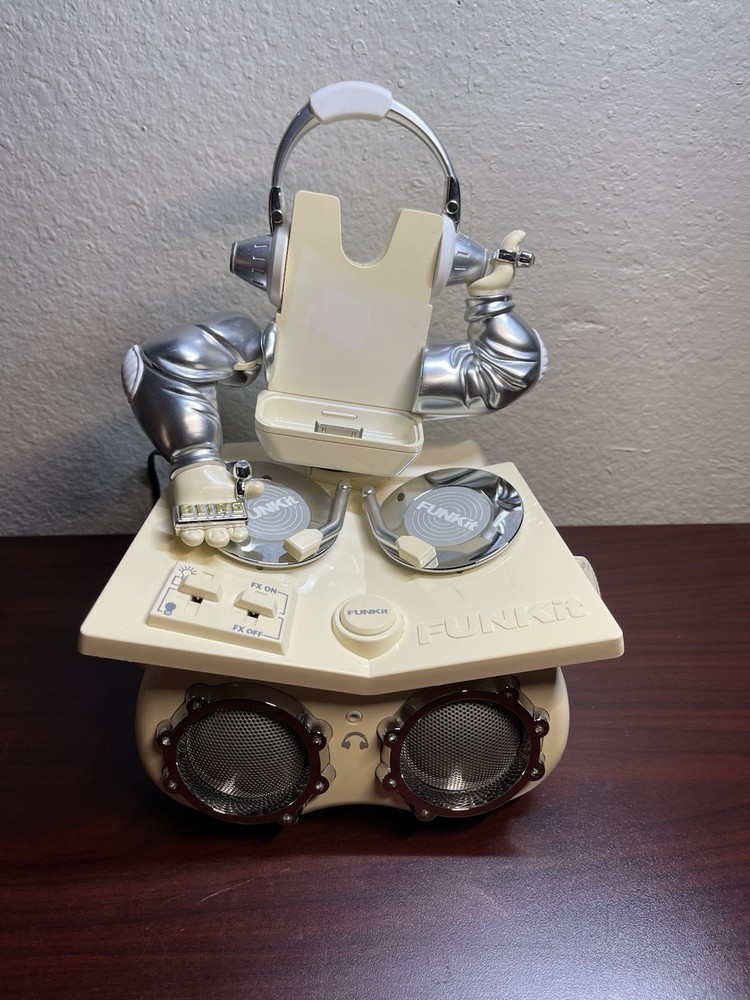FUNKIT DJ Animated Speaker Vintage iPod Docking System White RARE