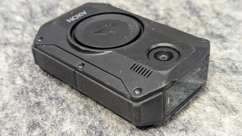 🔥Axon Body 3🔥 AX1023 Body Camera - Online - Powers & Records - Missing Side
