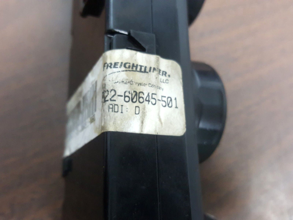 FREIGHTLINER CASCADIA TEMPERATURE CONTROL SWITCH A22- 60645 -501