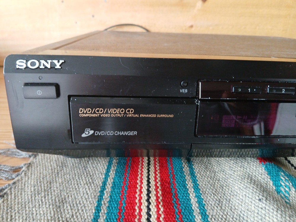 Sony DVP-C660 DVD Player