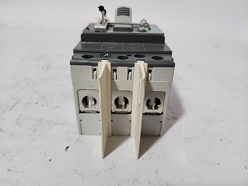 ABB SACE TMAX XT1H 125 3P 70A 690v