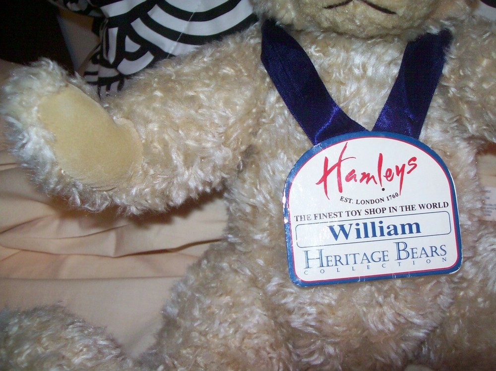 Hamley's Heritage Bears Collection "William" Jointed Teddy Bear 15" With Tags