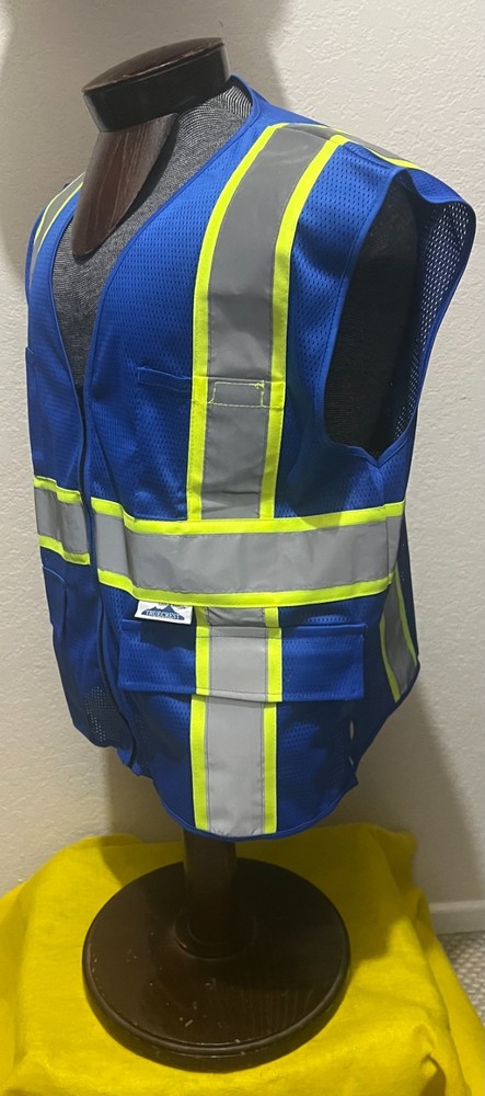 TRUECREST Blue Reflective Safety Vest. Size: MEDIUM 6 Pockets