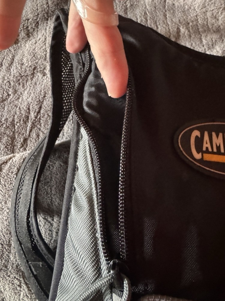 Camelbak Hydrobak Hydration Backpack (With Reservoir) Black & Grey