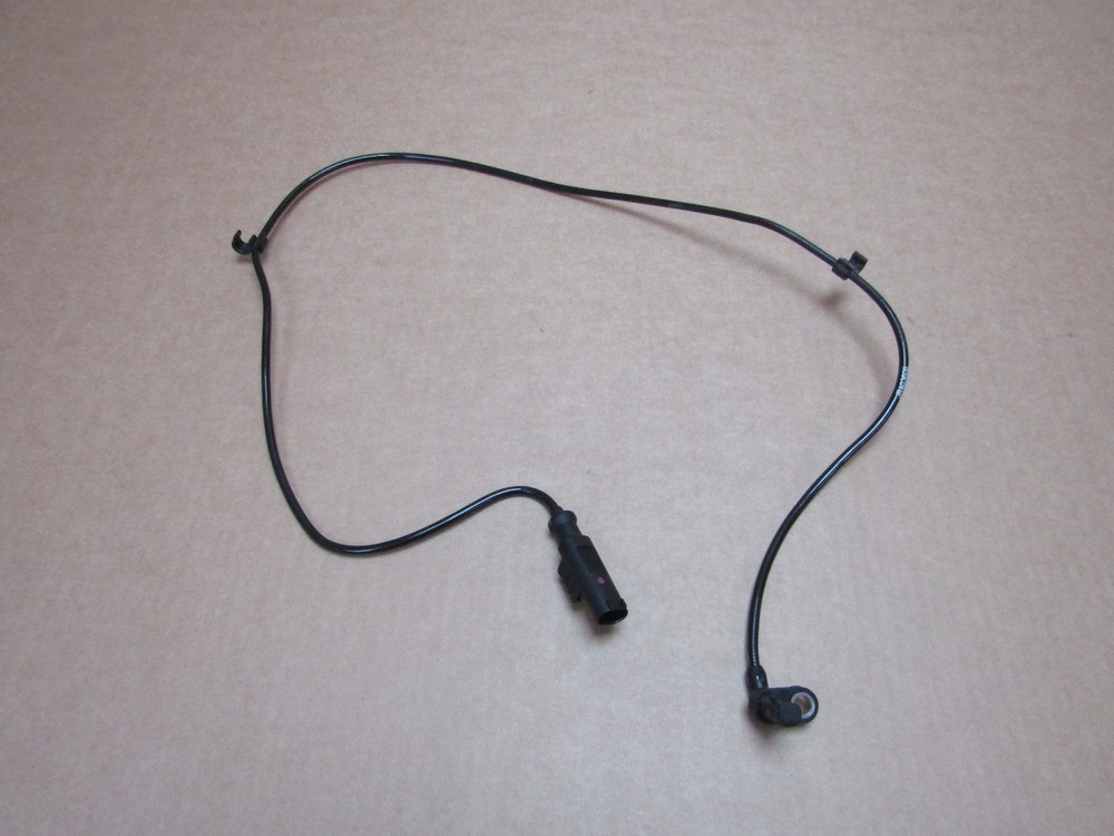 Triumph speed 400 2024 rear ABS sensor (15422)