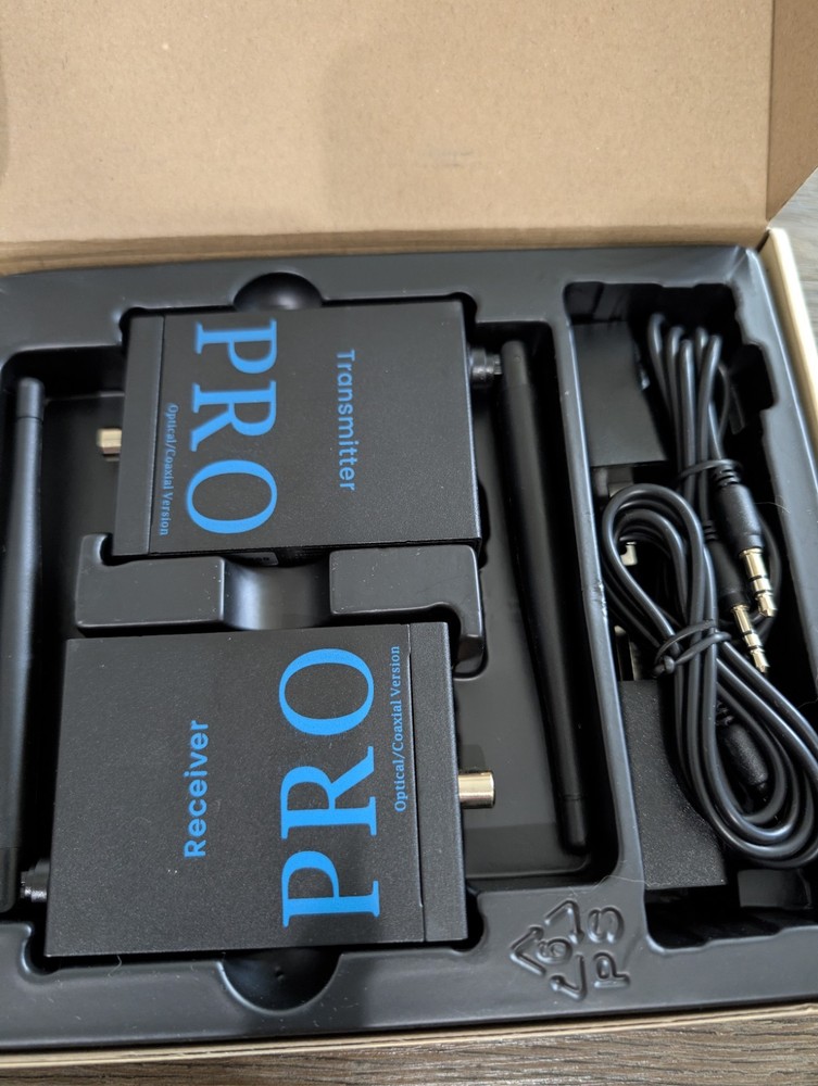 2.4GHz Wireless Pro Audio Transmitter and Receiver