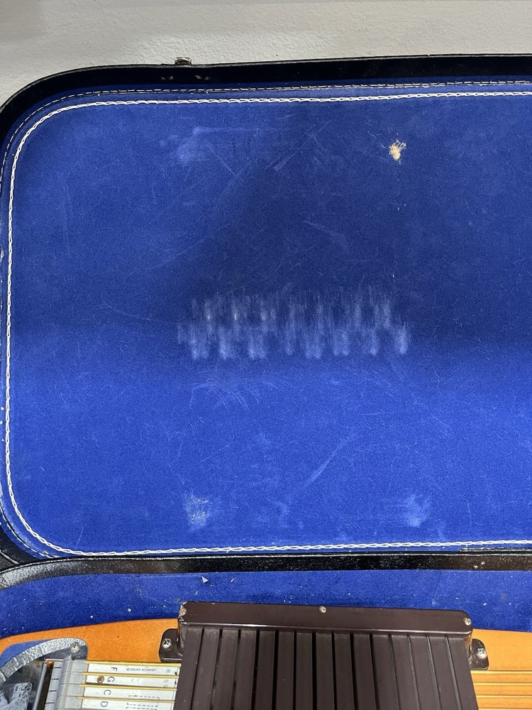 Oscar Schmidt Autoharp 36 Strings with Case