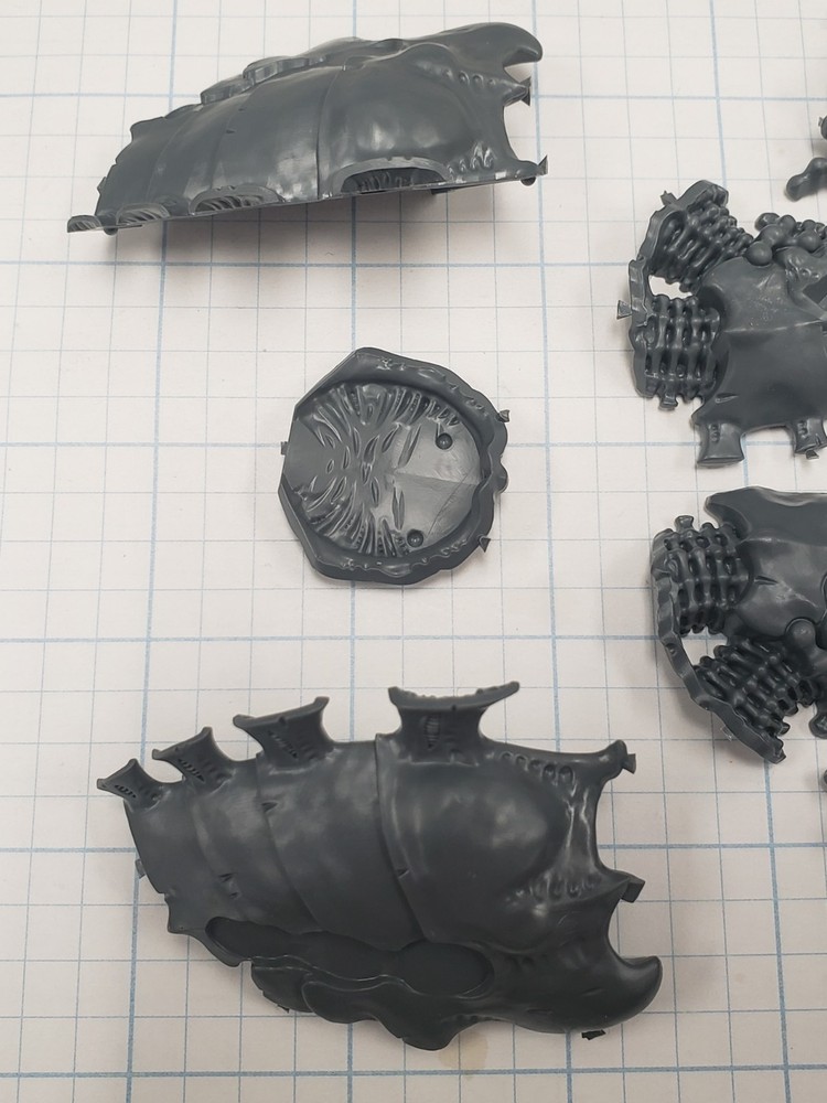 Warhammer 40k Tyranid Bits Haruspex Exocrine Carapace Torso Set #01